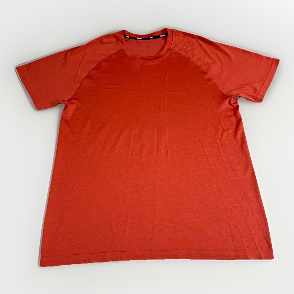 Rhone Mens‎ Vapor Training Tee Shirt Large Orange Lightweight Performance